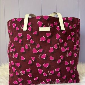 Stylish Gucci Bordeaux Canvas Heartbeat Tote Hand Bag